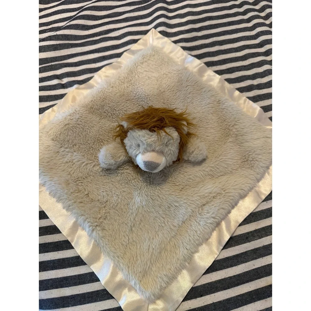 Cloud island Plush Lion Lovey Security Blanket Satin Trim Faux Fur Baby
